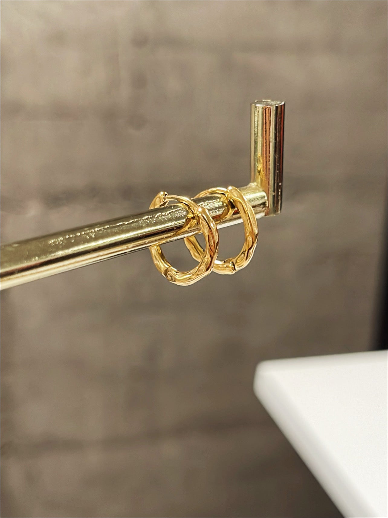 Golden Hoops Earrings 1,5 Cm